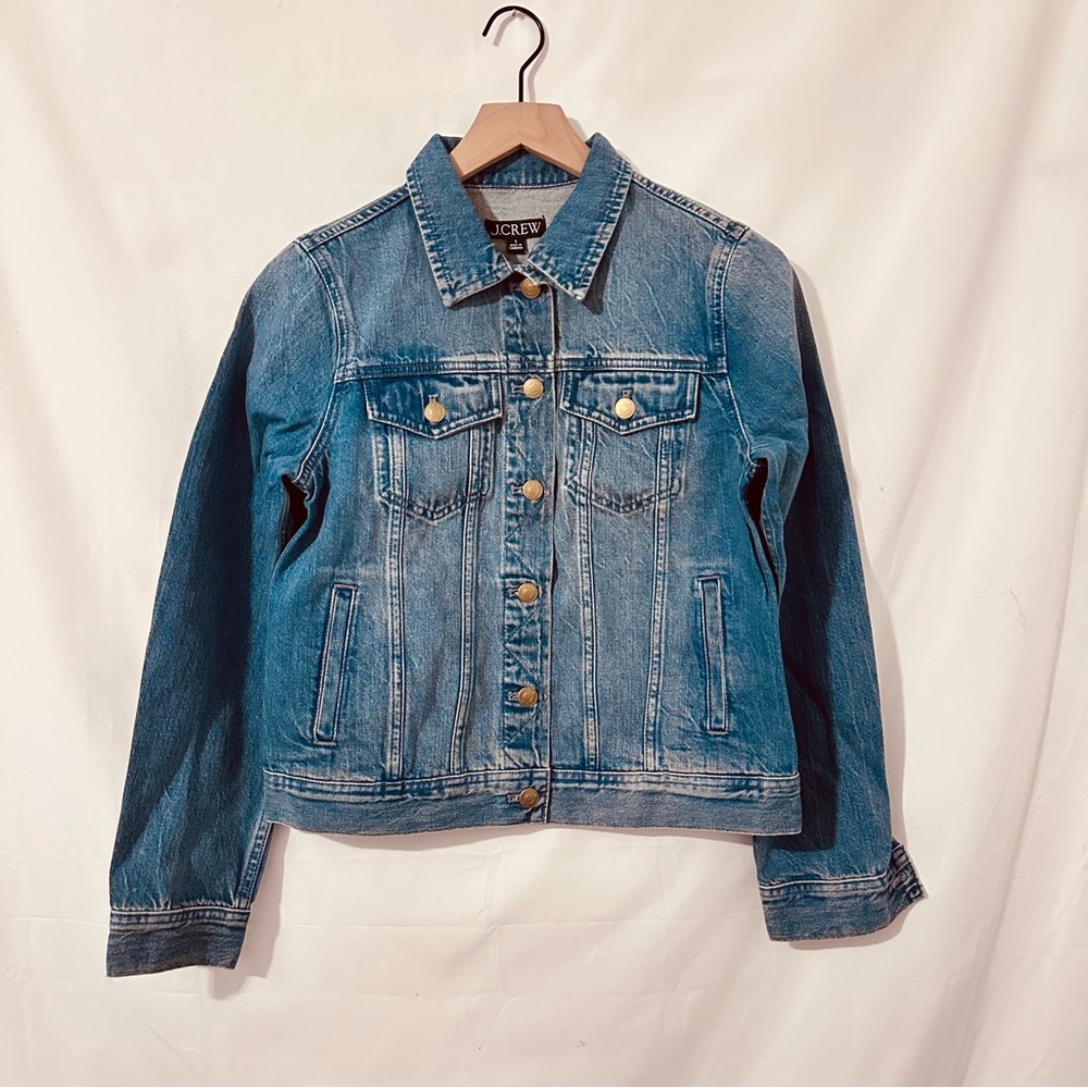 J. Crew | Jacket | Classic Denim Jacket in Brilliant Day Wash - Picture 5 of 14
